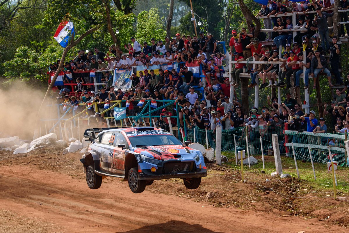 OfficialWRC's tweet photo. Flying high in Paraguay 🚀

#WRC | #uenoRallyDelParaguay 🇵🇾 https://t.co/KhE0xBbQ4U