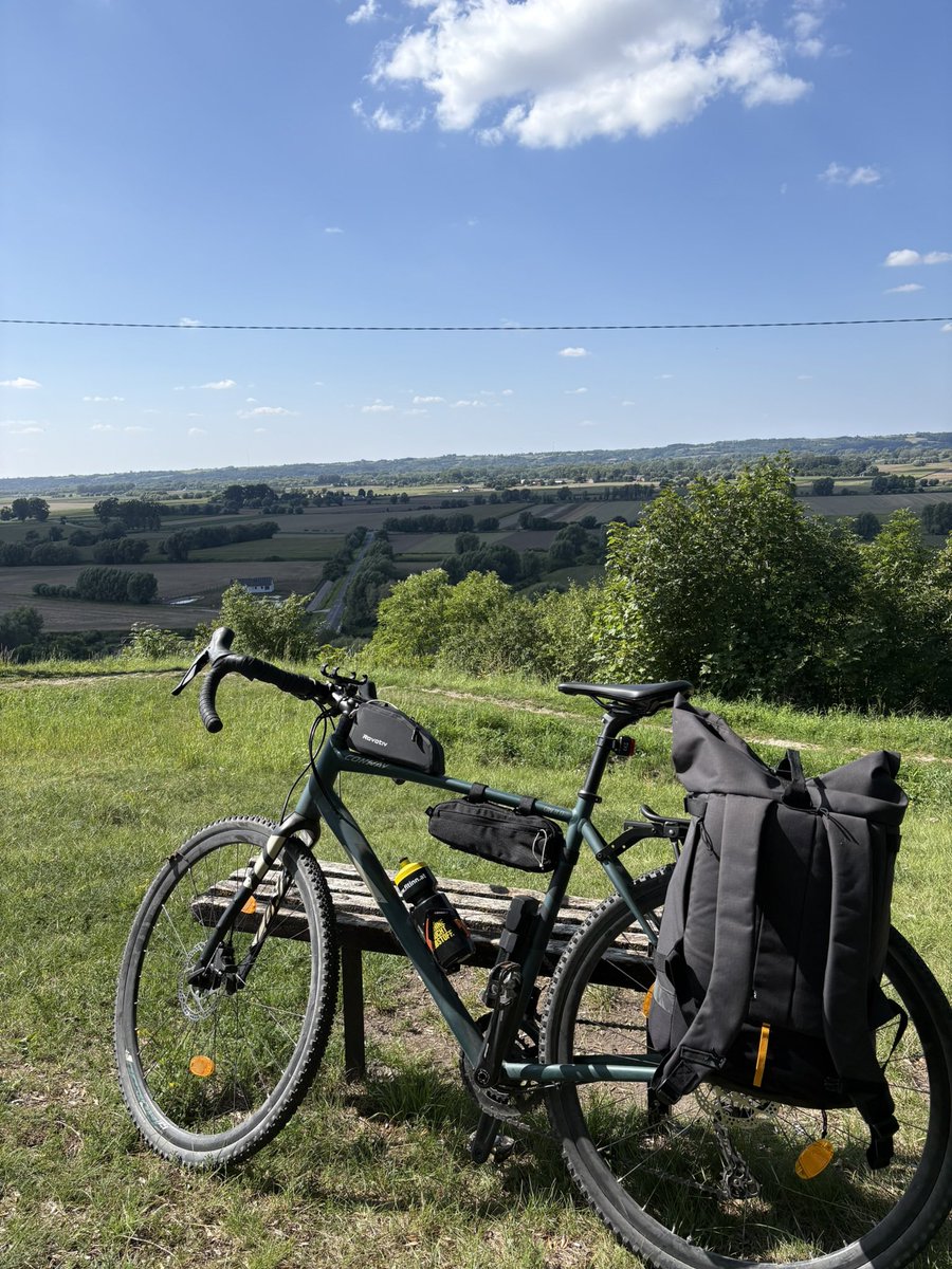 denisyurchak's tweet photo. Poland 🇵🇱 is not a country

In fact, it’s two countries that fit into one

Most people only visit Warsaw and Krakow and mark Poland as done on the map

I cycled through 300 km of the Polish countryside and small towns and visited all of Poland’s main cities

The difference between the Poland of big cities and the Poland of small towns is staggering

The first already lives like people in other European capitals: you hear foreign speech, mostly English and Spanish, all the time; any kind of food gets delivered in 15 minutes; you have tech companies and modern services

The latter reminds me more of my childhood in provincial Russia: you still have street bazaars, small shops in the middle of nowhere, mostly older people on the streets (the young leave for better opportunities in bigger cities)

But mind you, this gap is closing at lightning speed

Even in provincial Poland, you have bike roads and excellent road quality overall

I saw Uber Eats drivers come to a burger place every 2 minutes in a town with fewer than 50k people

People are building awesome private houses that look more like American suburbs than what you’d expect from provincial Poland

Although small-town Poland is poorer than big-city Poland, it’s not less worth visiting. Maybe even more

The people are open and easy to chat up (although they look grumpy and don’t give you Western European/American smiles on the street)

You have insane landscapes and nature

And most importantly, you see in motion this economic beast that Poland is becoming

Countries like Austria or Germany solved the city/countryside gap years ago. Poland is solving it now, and probably faster than almost anybody in European history