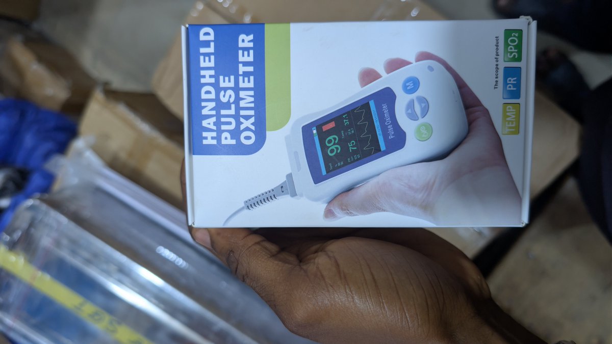 phantommedicals's tweet photo. You don't always need to be in a hospital to pay attention to your health.

Sometimes, it starts at home.
🩺 Blood pressure
🩸 Blood glucose
💓 Oxygen levels
🌡️ Temperature

The right medical equipment will help you stay informed.

#HomeHealthCare #MedicalEquipmentNigeria https://t.co/pqq1nnL4vG