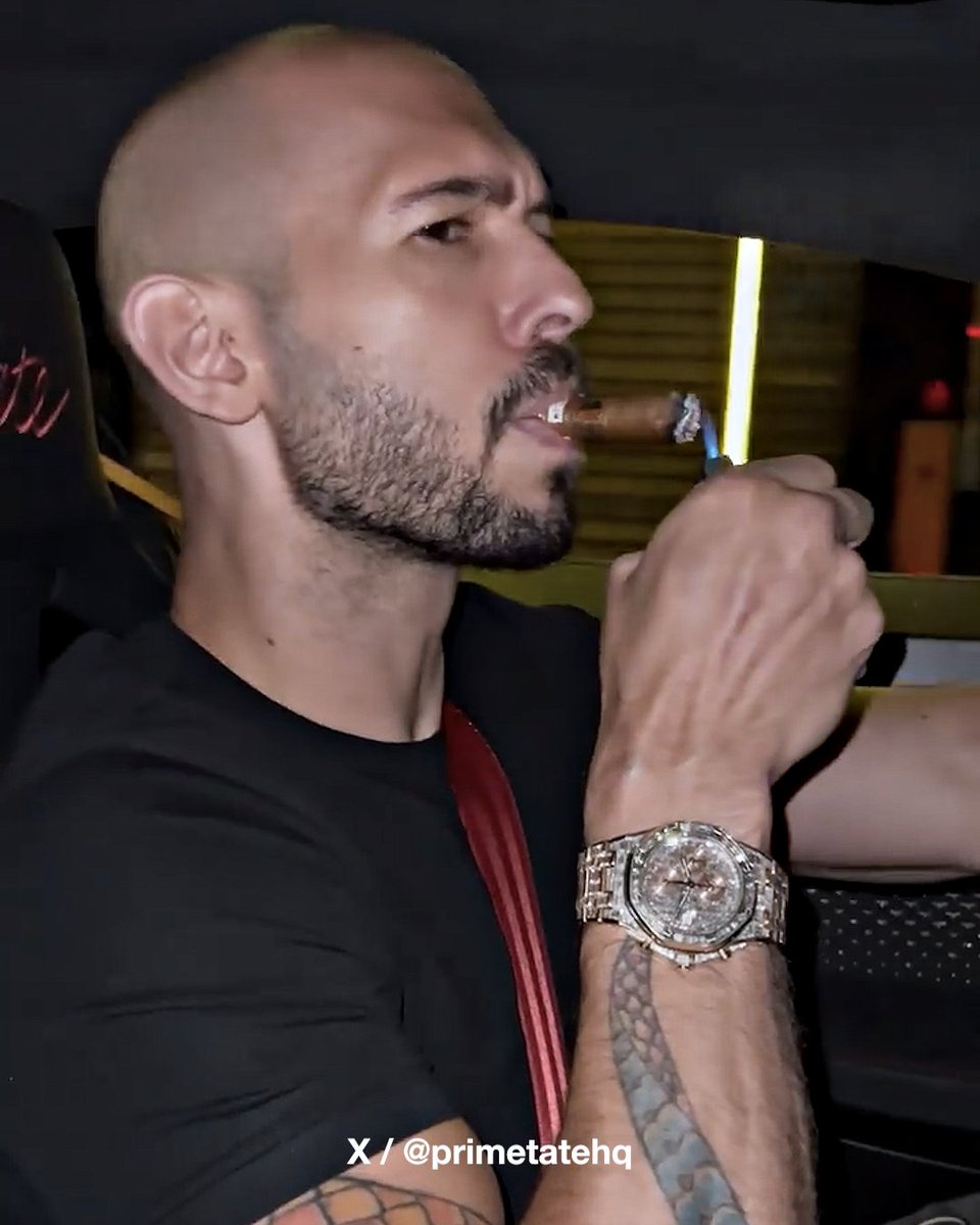 primetateHQ's tweet photo. 🚨 4 PIECES OF EVIDENCE that prove Andrew Tate secretly OWNS his Bugatti Chiron and it’s not just a rental.🤯‼️

• He’s allowed to smoke cigars inside the car
• He installed a custom sound system featuring his logo
• He can fly the Bugatti around the world
• His last name is stitched into the headrest

Debate over.