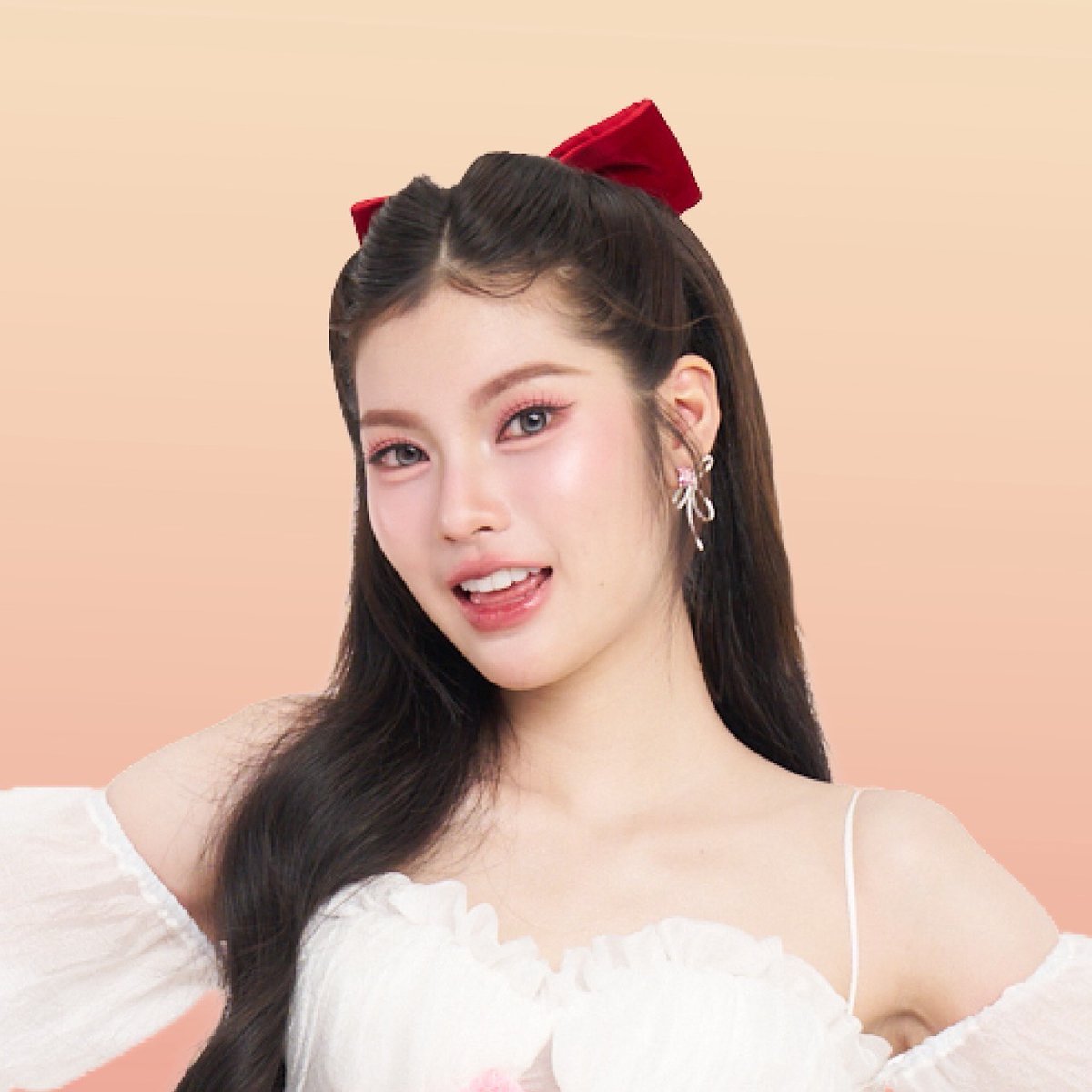 otpcnews's tweet photo. SHEEP ชวน "เอมี่-บอนนี่" เติมโมเมนต์หวาน เปิดตัวเคสคอลเลคชั่นใหม่ Disney Princess

#emiamily #beonnnie
#EmiBonnie #เอมี่บอนนี่
#DisneyPrincess
#SHEEPcase
#DisneyThailandExpo2026 
#DTX2026

อ่านข่าวเพิ่มเติมได้ที่ https://t.co/VyRp9VkoNN https://t.co/NSQ2cxKkGK
