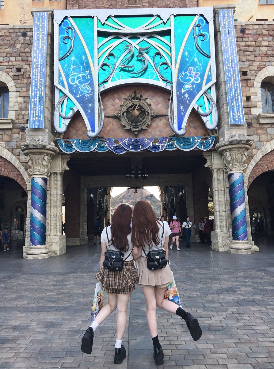 _ne00z's tweet photo. #東京ディズニーシー🤍🤎 https://t.co/awdCrRGUKW