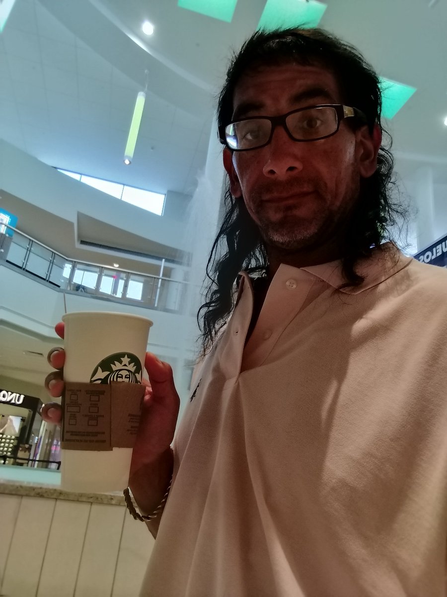 RaymondTorresP1's tweet photo. If brujería witchcraft existed wouldn't you see 👀 🤳 me on social media 📺📼 🌽 having sex with multiple beautiful women a girl friend wife its all BS 🐂💩 that's why so many people don't have salvation 📖👈 🧾 because they fail in time and money don't believe 🌎 🔚 🔥 noah 📲👎 https://t.co/u1d1pMI94I