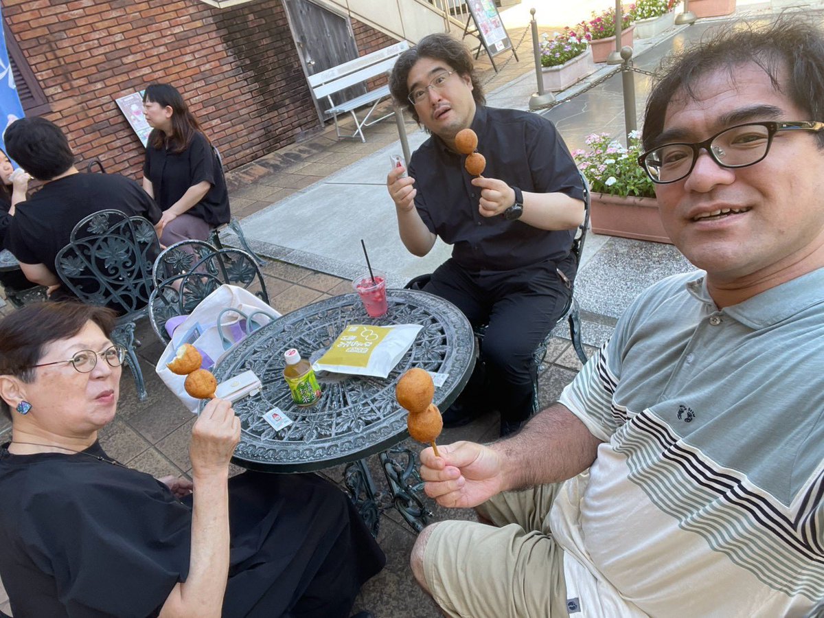 JapanChamberCho's tweet photo. 【追記】
先日、仙台公演の実行委員で下見を行いました😇
楽しそうな写真がたくさん届きました…！！

え、ホール下見行ったんだよね？！？！
（ちゃんとお仕事はしている様子） https://t.co/u2qzMET8CN