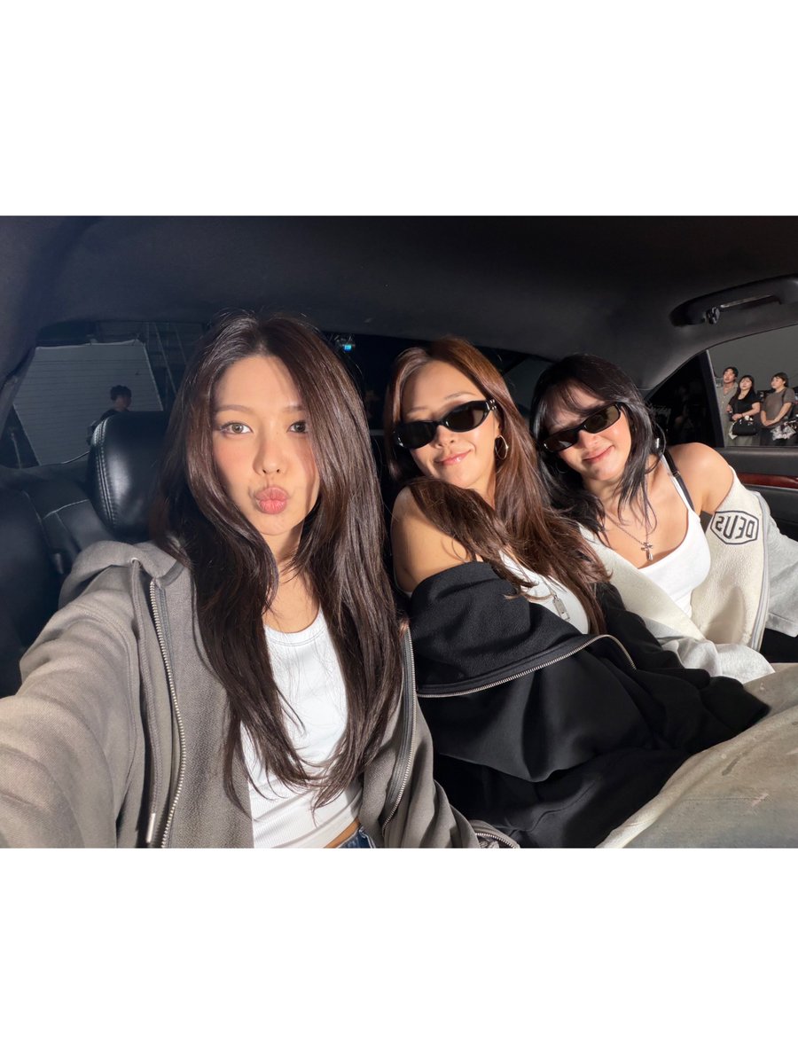snsdcore's tweet photo. https://t.co/LkjvuEdXU3