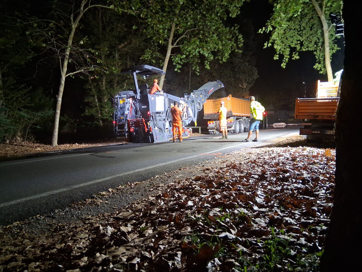 ComuneMonza's tweet photo. #monzaviabilita #infoutili #Monzanews #DaSapere 🚧
✅Sono in corso in queste notti dalle 20:00 alle 6:00 i lavori di asfaltatura di viale Cavriga nel @parcodimonza
La conclusione dell’intervento è prevista per questa notte.
@VillasantaComun @ReggiadiMonza @ProvinciaMB
#manutenzione #workinprogress #cantieri #comunedimonza