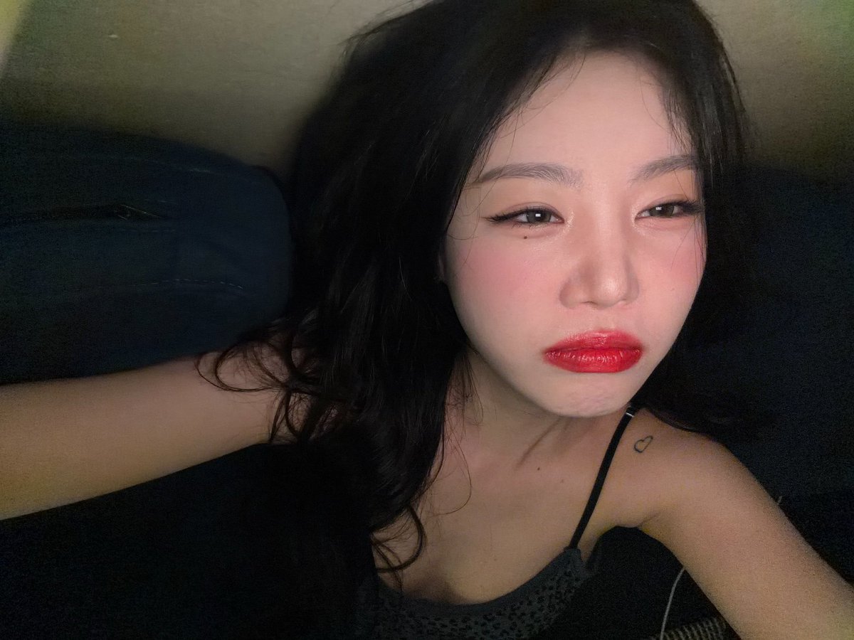 red_cherry0309's tweet photo. 역대급인데 서수진 너무 예쁜데..? 입을 못 다무는 중 https://t.co/geH6gyCkIP