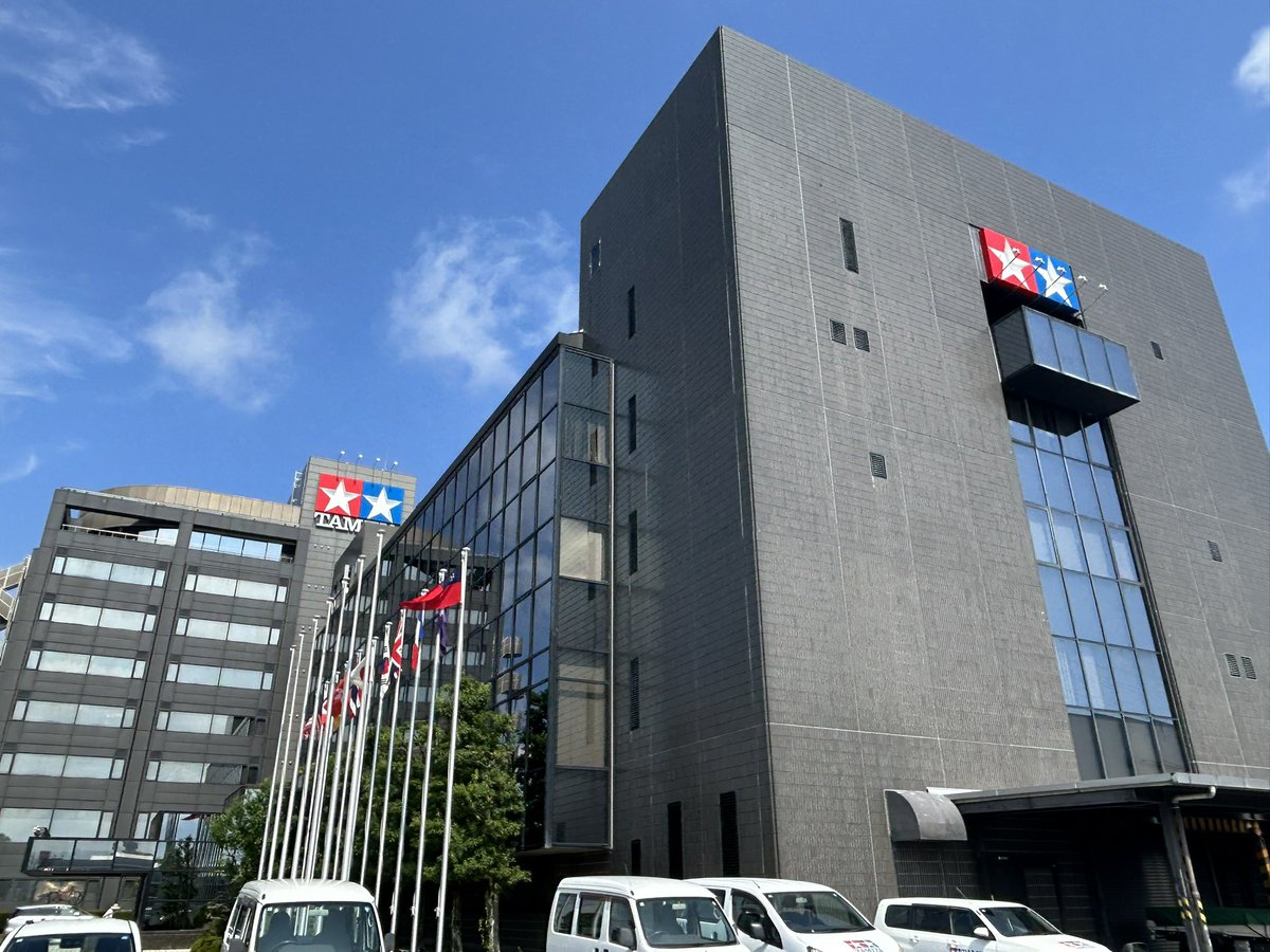 jpdr3568's tweet photo. タミヤ本社の工作スペース「Co-ba」にて展示させていただきました
一般向け開放はしていませんが、本社見学ツアーでご覧になれます
皆様の創作意欲向上に繋がれば幸いです🙇
(掲載許可済み)

#タミヤ https://t.co/wfVBBRe02N