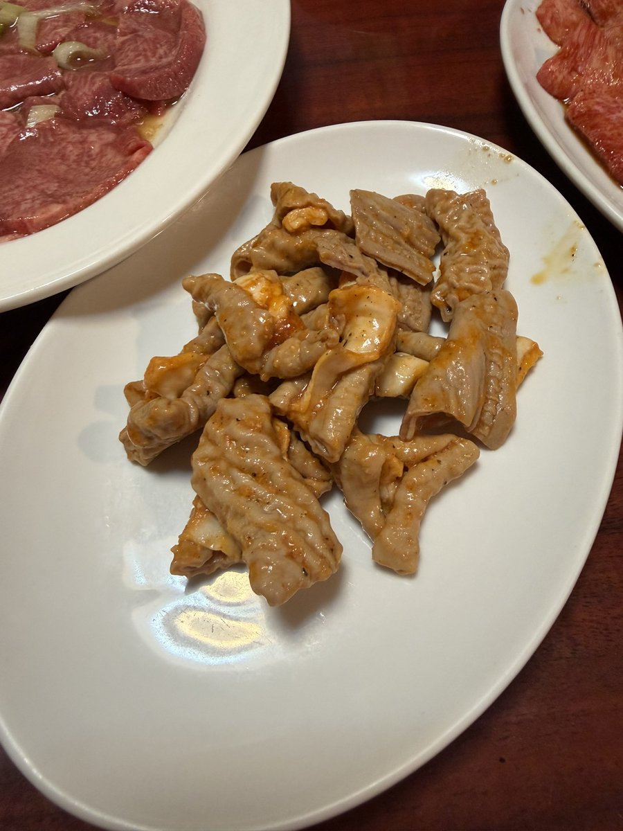 mumonga's tweet photo. 大昌園
昔ながらの趣ある雰囲気が良き
何を食べるかより誰と食べるか https://t.co/TnLJmjXNq6