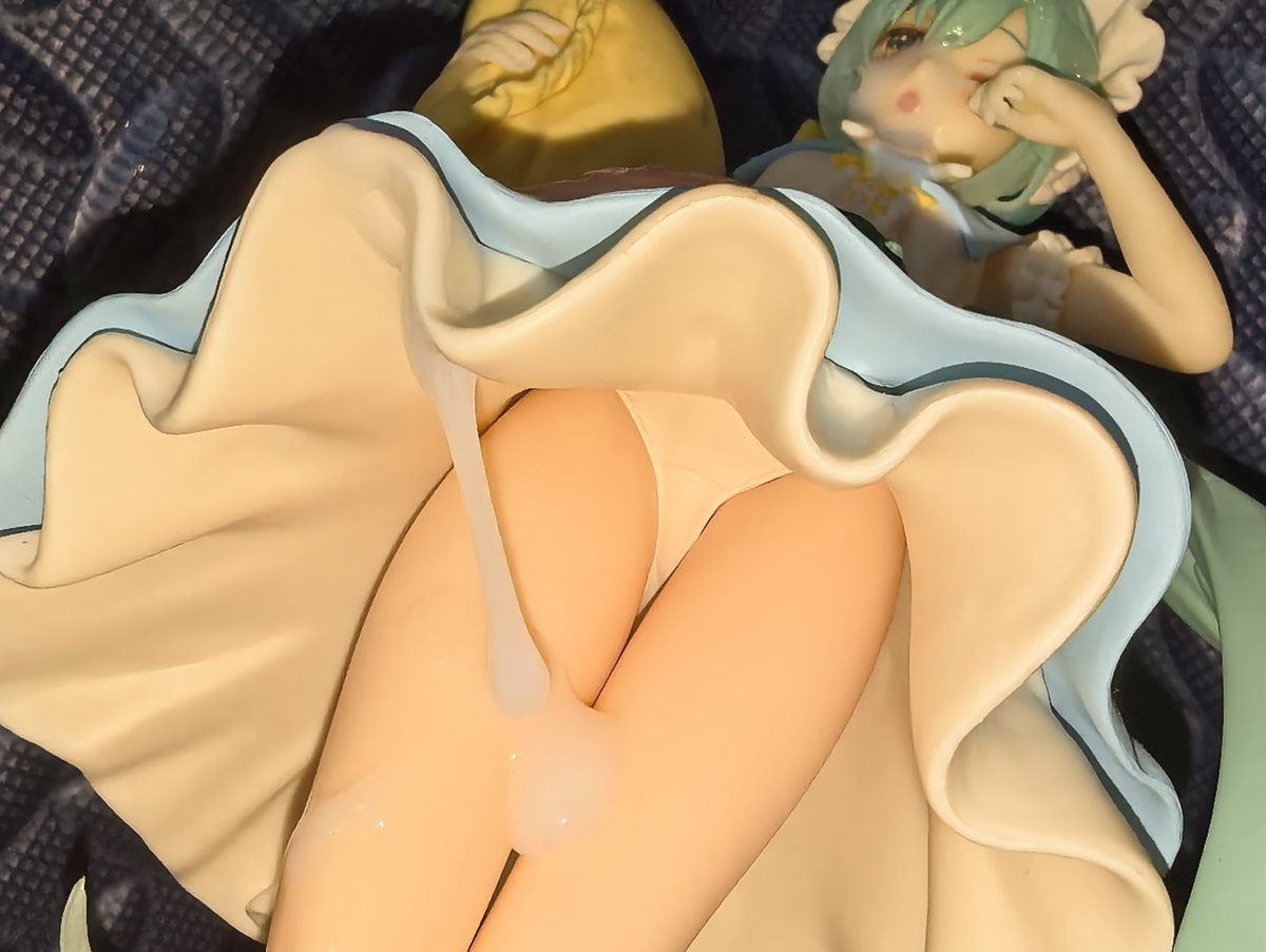 Fervorrrrrr's tweet photo. #フィギュアぶっかけ miku birthday gift https://t.co/T1Iwnlacvt