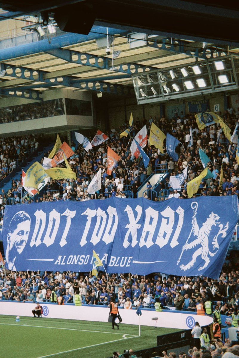 WeAre_TheShed's tweet photo. Xabi when asked about the display:

"Great, it felt great. I'm very happy to be coming to The Bridge and feeling this energy, this support... we need to stick together" https://t.co/xzQxaPYqkn
