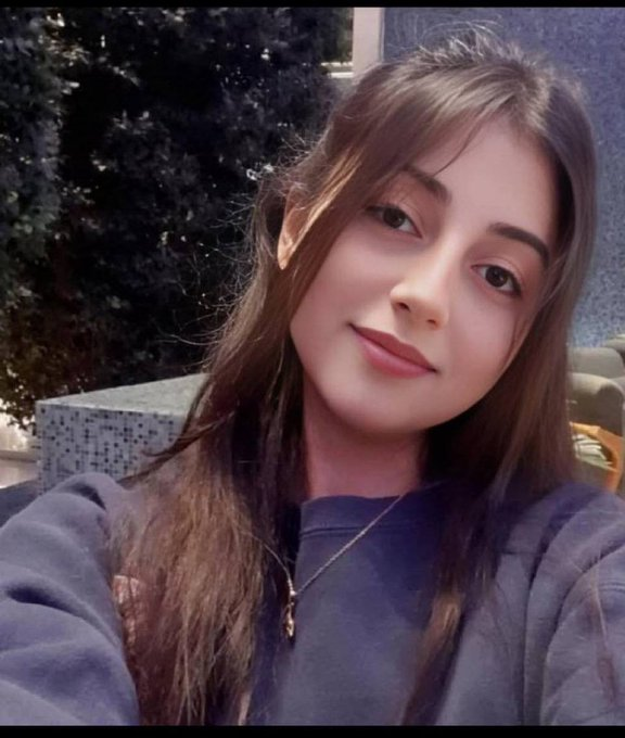 kiana_moha57's tweet photo. توییت ۱۹۸۵.
جاویدنام #مینا_امیرزاده
کشته شده ۱۹ دی ۱۴۰۴ در تهران به دست تروریست‌های جمهوری اسلامی. https://t.co/j4ueS0Sgqv