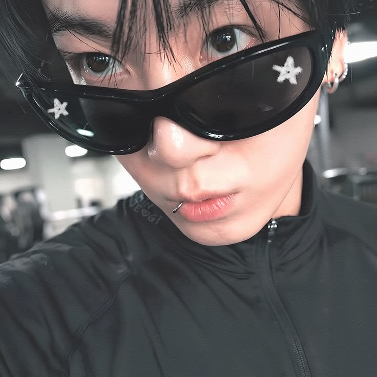 softlvrrs's tweet photo. ✨🐰𝐇𝐚𝐩𝐩𝐲 𝐉𝐮𝐧𝐠𝐤𝐨𝐨𝐤 𝐃𝐚𝐲! — Uma jornada através de suas músicas!! https://t.co/T25W1rXBRi