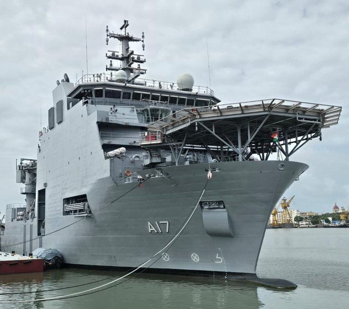 the_news_21's tweet photo. Indian Navy Commissions INS Nipun in Mumbai, Boosting Deep-Sea Diving and Underwater Operations
#IndianNavy #INSNipun #NistarClass #Mumbai #NavalDockyard #DeepSeaDiving #DefenceNews #IndianDefence https://t.co/TKTuQre6WJ