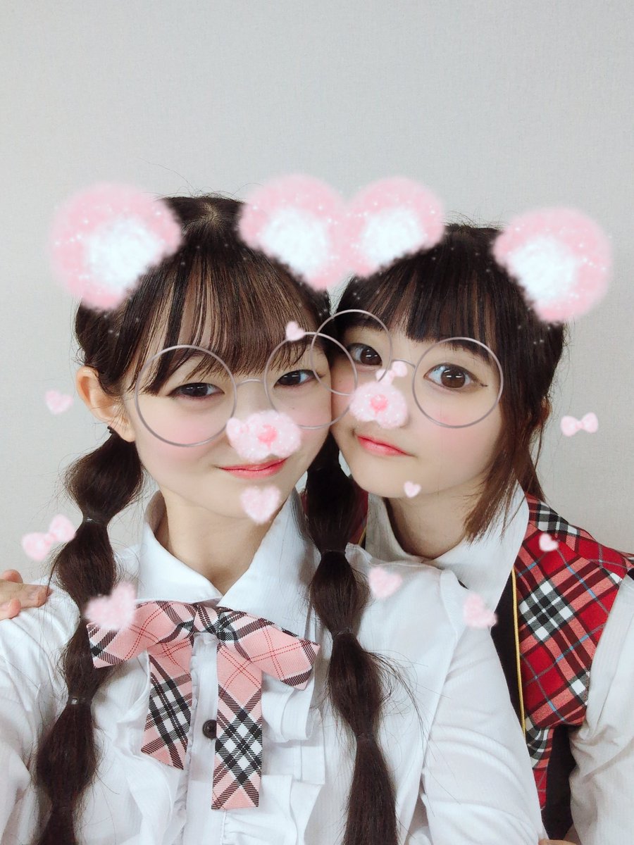 sopro_mimi's tweet photo. 初めまして！
1年生の井上実海(いのうえみみ)です！

先日は放課後ライブVol.39にお越しくださった皆さん、配信をご覧くださった皆さん、ありがとうございました！

初投稿は私の大好きな先輩のりおさんです！
ALTにたくさん書きました！ https://t.co/V9EHKQNmMg