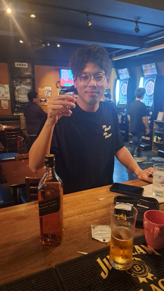 DartsbarFanta's tweet photo. 本日リーグホーム戦ありますので、通常営業23時頃～となっております！
その後は朝まで営業しておりますので、よろしくお願いします！

札幌市中央区南7条西3丁目LC弐番館7F
Tel.011-512-2326
営業 19時～朝5時
#ダーツバー  #投げ放題  #飲み放題  #すすきの #DARTSLIVE3 https://t.co/L05m3qHWJq