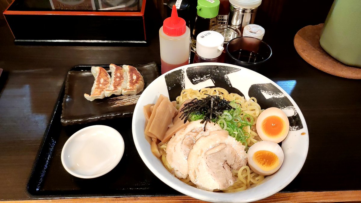 yaadoh's tweet photo. I'm at 麺屋はやたろう 袋井�� in 袋井市, 静岡県 https://t.co/19gP9NRyIl https://t.co/46DYYGadl2