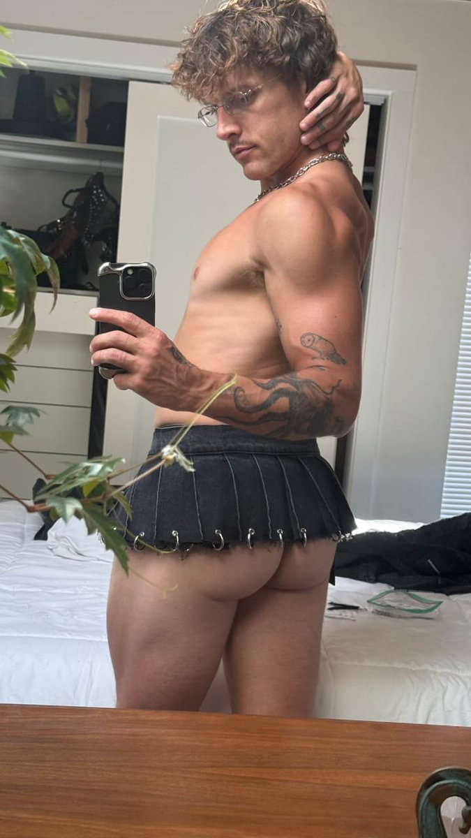 talktosmith001's tweet photo. Good morning 
#gay #mlm https://t.co/m5YRG3Dpuh