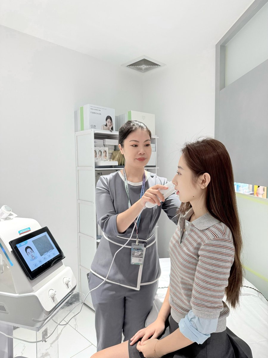 Winnie098k's tweet photo. Get a skin analysis while you're at the exhibition ✨ https://t.co/5RMIhXOAfb