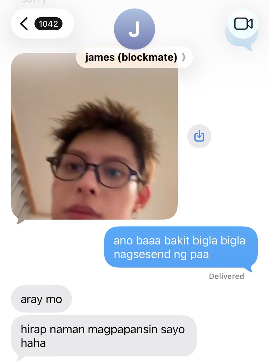 _martinishots's tweet photo. ganto po ba talaga siya mag first move ? https://t.co/4RmQ87HS06