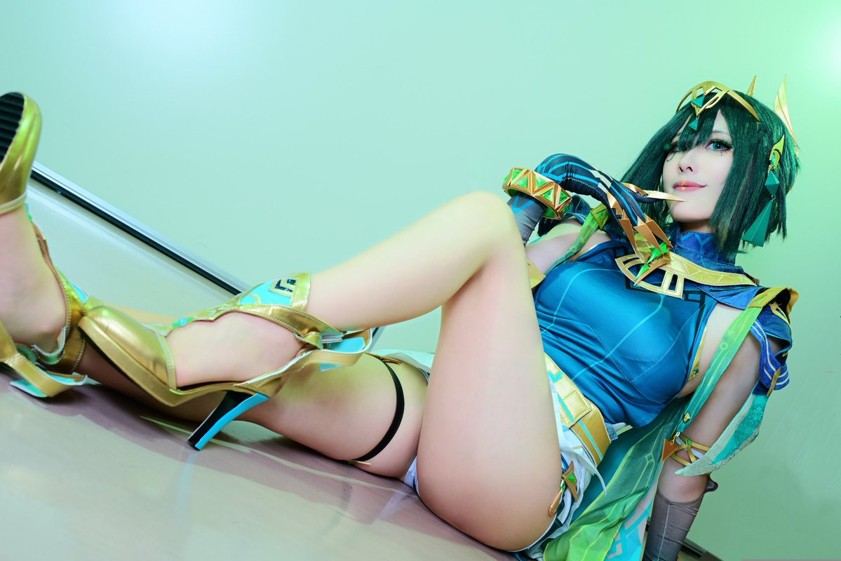 aikomorihara's tweet photo. 原神/cosplay
ネフェル＊Nefer

🐈‍⬛こんにちは、あたしはネフェル。秘聞の館のオーナーだ🐈‍⬛

Photo by うりゅうさん（ツリー参照）

#うるしゃ 

初出ししてきました♡
好みのビジュに大好きな声帯で実装されてメロつきまくりです♡ https://t.co/i8Opgi9oRA
