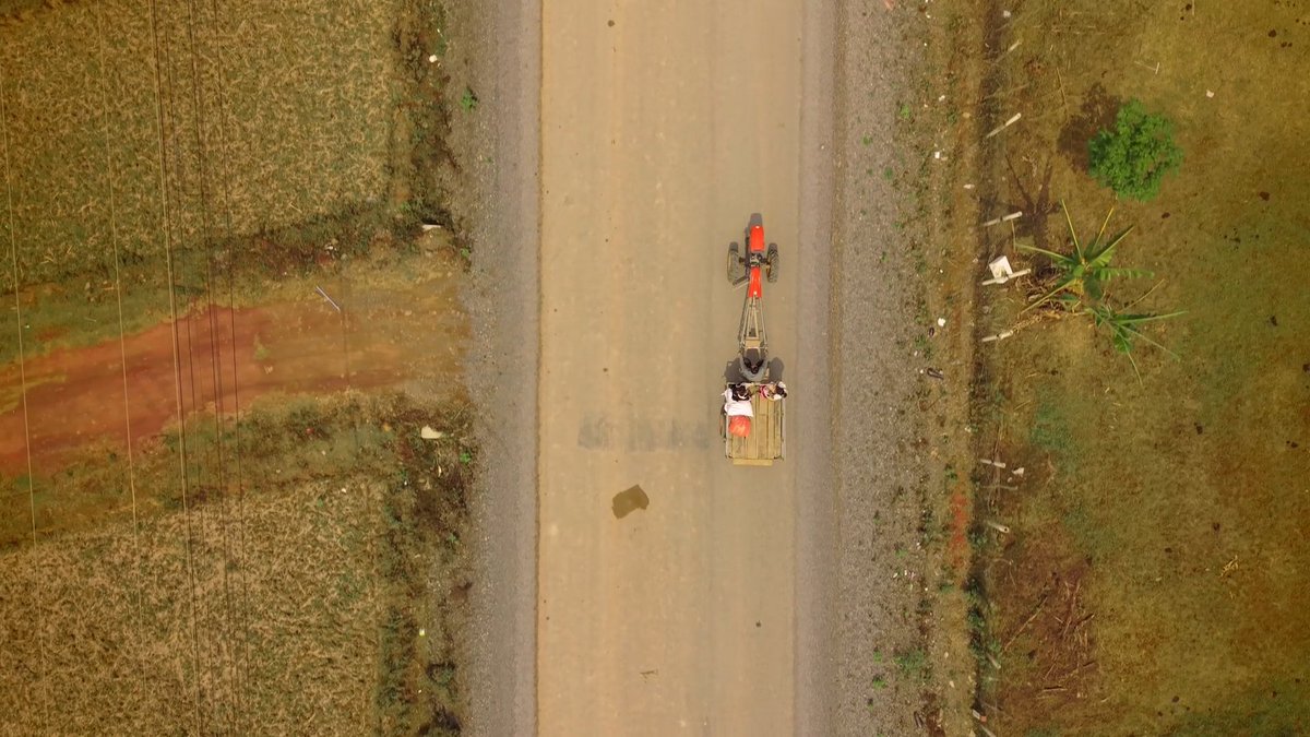 WorldBankGroup's tweet photo. A new road is opening doors across northern Laos. 

From farms to markets, schools to hospitals, improved connectivity is helping communities trade, access services, and create new opportunities.

Learn how a @WorldBankGroup project is connecting people and boosting growth across the region. https://t.co/tv9YuOjNa3