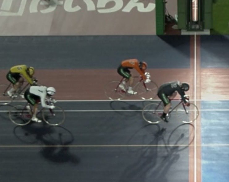keirin_chirin's tweet photo. 四日市ナイター
8R的中🎯🎯
2-7-1       5530円

ド本線でした🎯

連続的中🎯

見てくれた方ありがとうございました。 https://t.co/e7xj6tA3ER