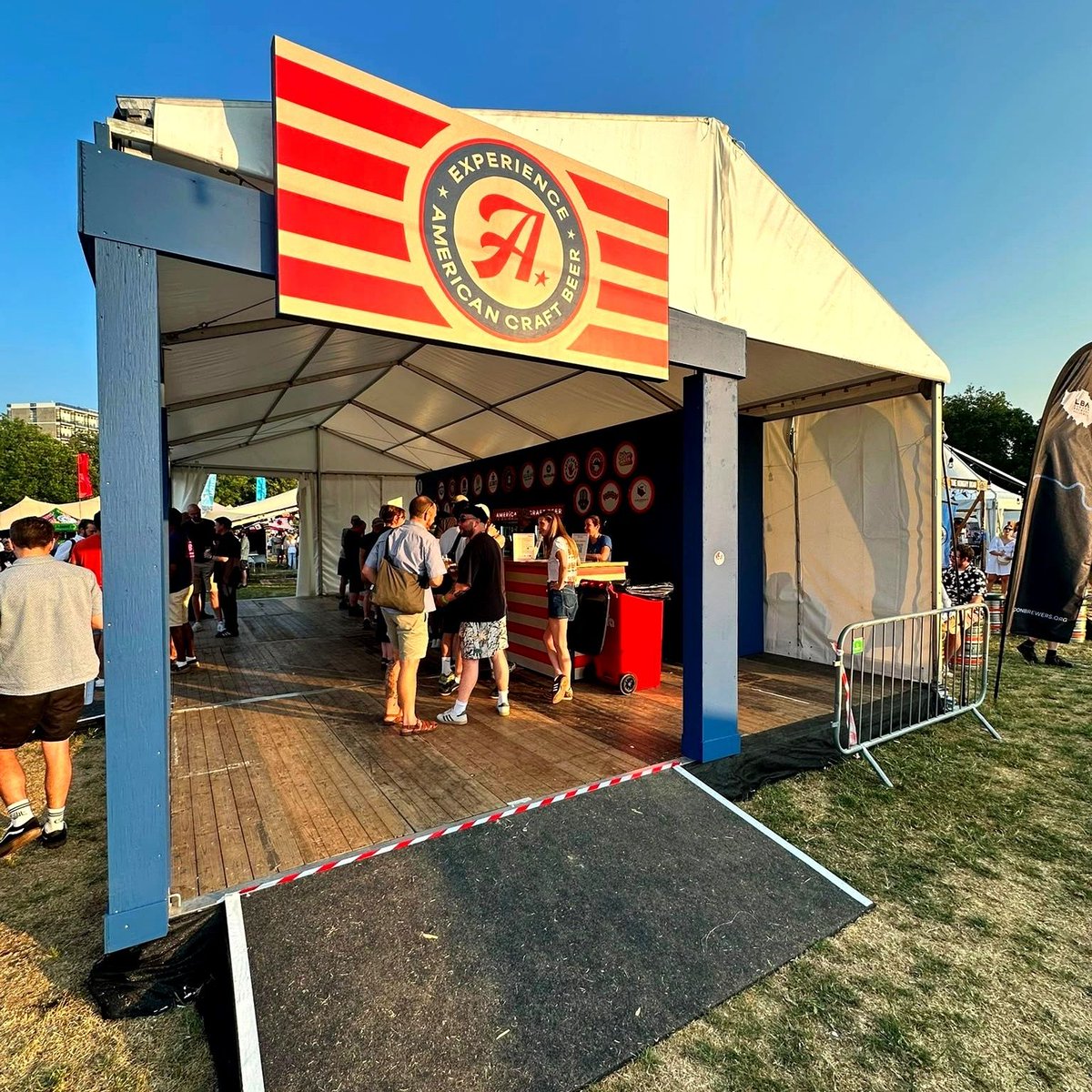 keystructures's tweet photo. Cheers to another great build! We supplied this 6m x 12m structure for The London Craft Beer Festival — set up on our levelled floor system with fully DDA-compliant ramps for easy access.

Robust, professional, and festival-ready. 
#summerevents #marqueehire https://t.co/Xg1dnyFMgC