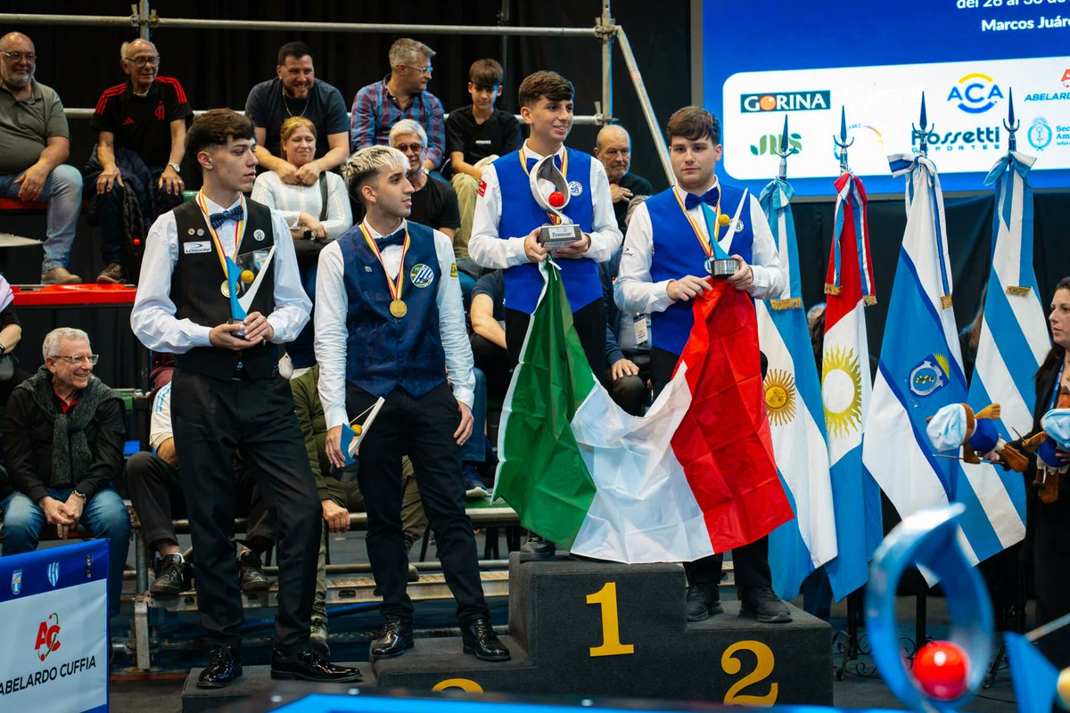 umb_carom's tweet photo. UMB 5-Pins World Champions! 🤩
#UMB #Billiards https://t.co/ukWCNgf3Ba
