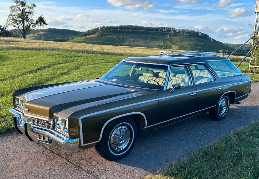LRyffolo's tweet photo. Chevrolet Kingswood Estate Station Wagon 1972 https://t.co/Pys2C1Xgop