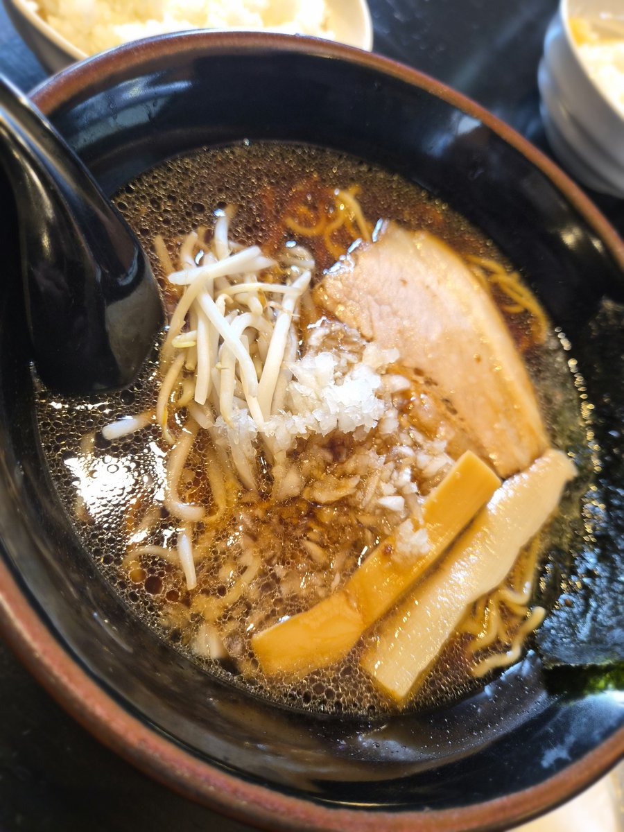 _8ke_i's tweet photo. 2日連続ラーメン🍜 https://t.co/jSlc0RCd7s