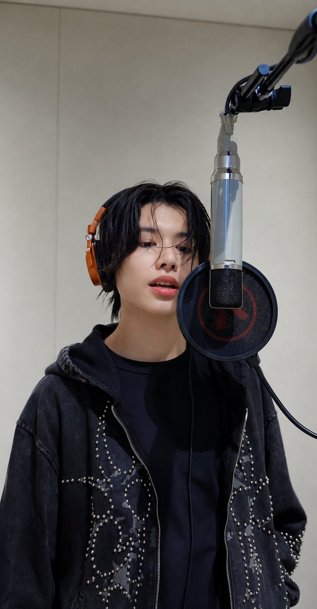 moon_ren17's tweet photo. Cutie 🥺💕💞

#루이 #LOUIS #롱샷 #LNGSHOT https://t.co/IkYXftOmB7