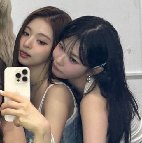 Heongyg's tweet photo. 🙌🙌 https://t.co/xuCQRIW9Gt