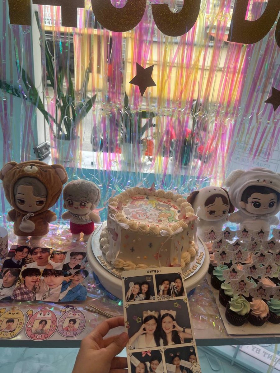 loey_luvcart's tweet photo. had so much fun yesterday !! the best kayo quezon phixos 🍀💕

@quezonphixo
#HappyEXOLDay
#12YearsofEXOLove
#L1485_DAY_QuezonPhixo0 https://t.co/iAO5hRnwEE