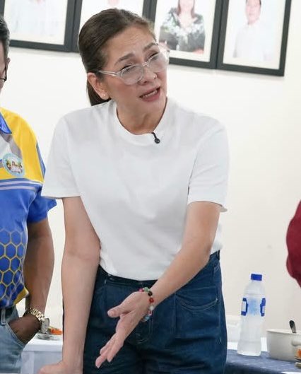 theresiaslove's tweet photo. wala kang kamalay-malay kung sino ba ang paborito 😭 eme https://t.co/bIn0V4Wiv3