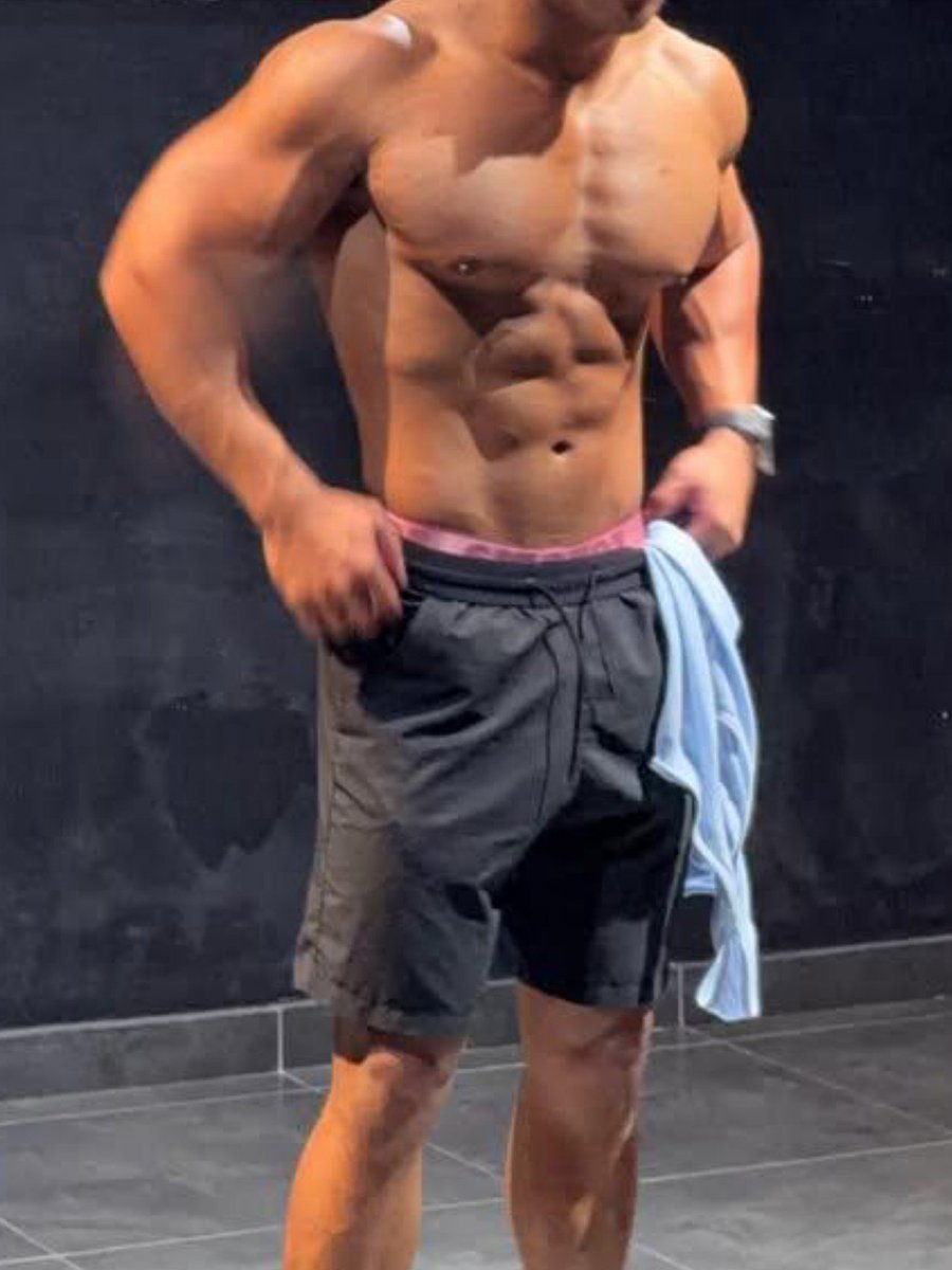 jonjonehcu's tweet photo. Hot jud Ning laki gikan uic nindut lawas unya nagpa fuck sa iro after nya gym. 10/10 solid performance jud ani. #musclehunk #beastiality #zoophilia #zoosexual #alterpinoy #alterdavao #davaoforhire https://t.co/v5tagtX7XD