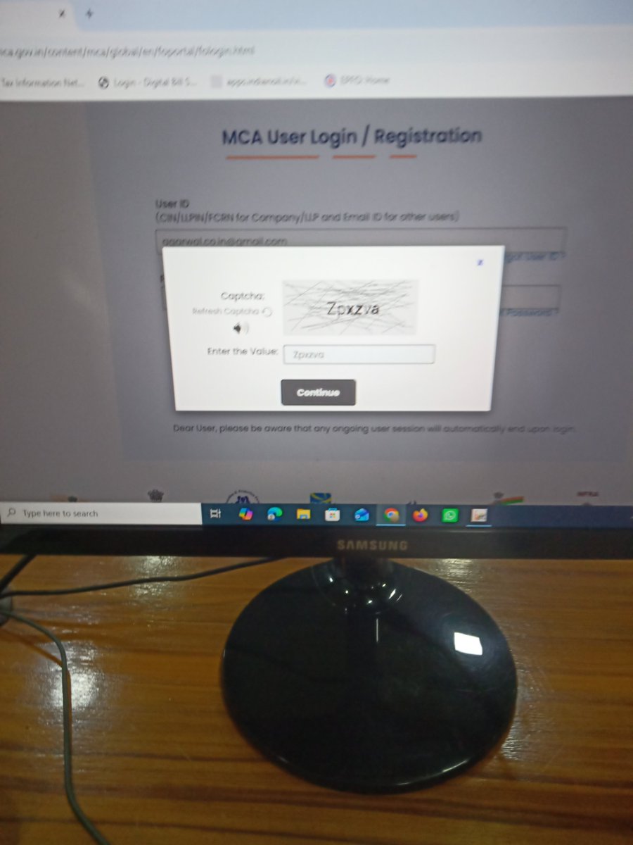 ajaycouk's tweet photo. @HelpdeskMCA21V3 @MCA21India @PMOIndia @nsitharaman @nsitharamanoffc  is this your viskit Bharat?? https://t.co/VsIrXFQ6kq