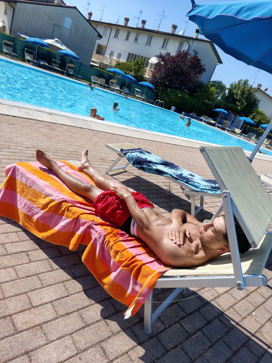 boyalpha69's tweet photo. Ei sono tornato volete miei video?👿💦💦 scrivetemi nei dm schiavi
#slave #piedi #money #feet #musclebody
#abs 
@HellGodsPro @RT4MastersBR2 @AlphaMaleWorld1 https://t.co/qvO2EjdWdR