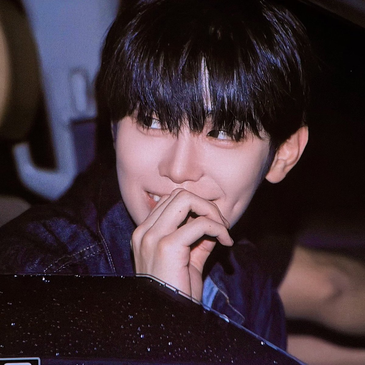 woongyy's tweet photo. 💭 https://t.co/aSMlg2uLjS