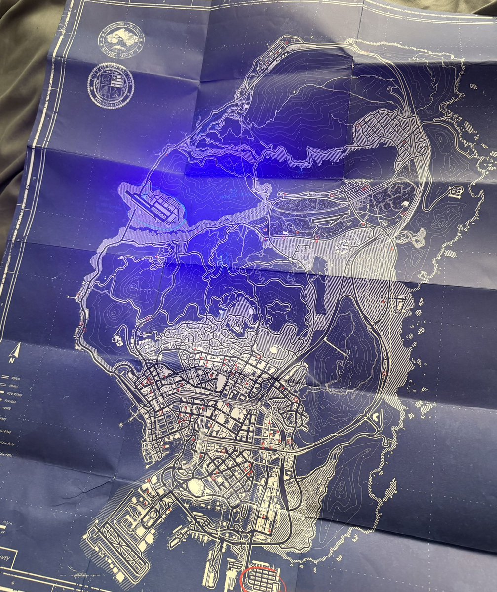 ColdHandsV's tweet photo. @EZFHeal Nice.. very nice… but do you have the collectors edition blueprint map? 😉 https://t.co/E5Etpsq1rK