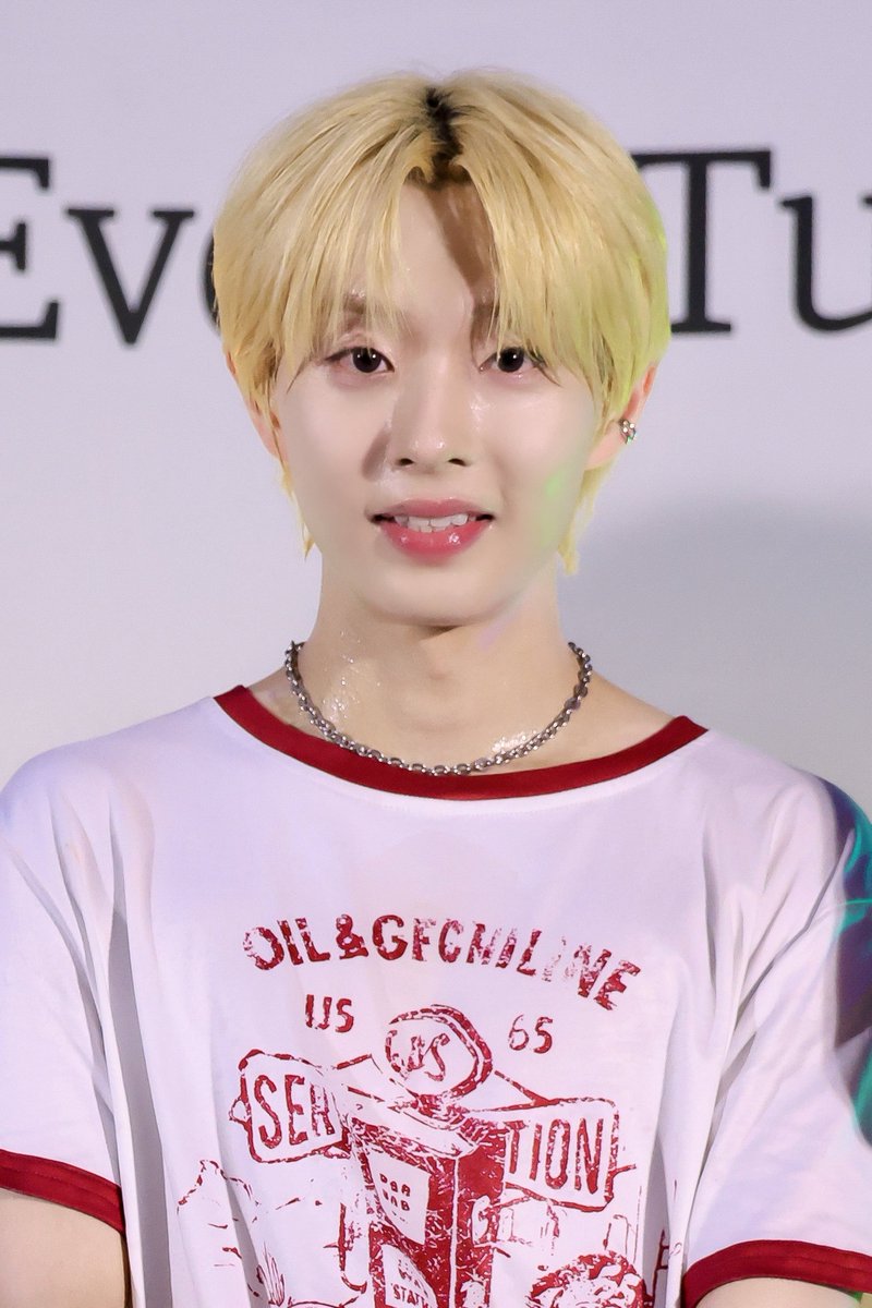 puffyminn's tweet photo. 260806 HQ

9월도 같이 행복하자 가나디야💜🍀
#누구보다_느린_9월_채민_선점
#엔탑 #NTOP #채민 #CHAEMIN https://t.co/OxWpJbG35X