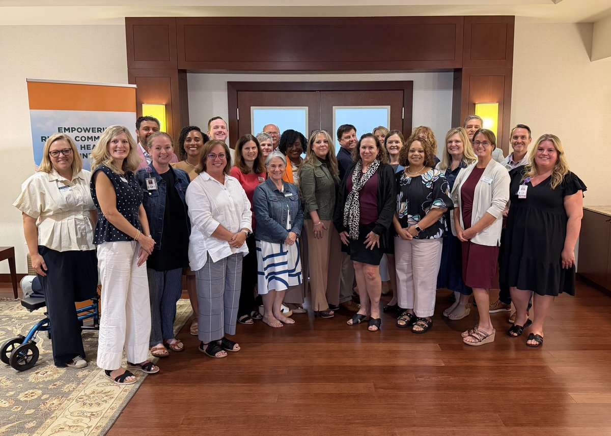 deanUTHSC_CON's tweet photo. I am grateful to all of the @UTSystemNews leaders who joined me last week to discuss Tennessee rural health workforce initiatives! @uthsc @UTHSCnursing https://t.co/8So5G6oG1o