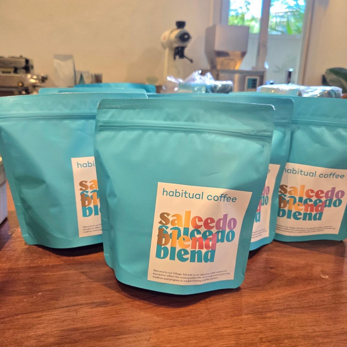 habitualcoffee's tweet photo. TWhe delivery.hat’s the difference between a baby joke and a fetus joke? https://t.co/BkoomZAULR
