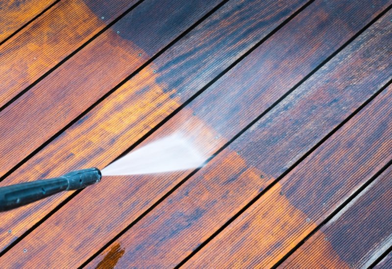 Big_Moose_'s tweet photo. 💦Pressure washing is a powerful and efficient way to revive faded and weathered decks. It restores appearance, improves safety, prepares the surface for protection, and helps extend the life of the structure. ☎️Call Big Moose Pressure Cleaning today! https://t.co/TcO8oCOX3O