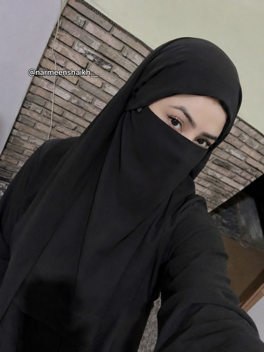narmeenshaikh__'s tweet photo. Pathetic white boy
Your Muslim goddess doesn’t even need to show my face to own you. Covered. Untouchable. Superior. You’ll never touch this. Never deserve this.
All you’re good for is looking up and knowing your place is beneath Muslim women.Kneel. Stay down. https://t.co/iU9rTaswAE