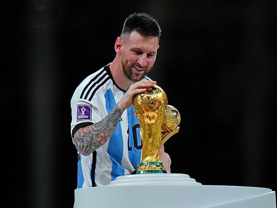bingecraves's tweet photo. Lionel Messi retired from international football after serving for 21 years https://t.co/QXKfQNTxdL