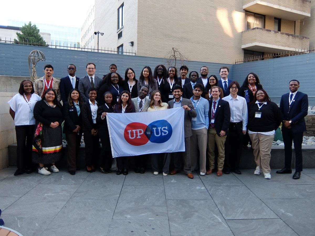 netimpact's tweet photo. Lead a campaign. Build skills. Make impact. 
Up to Us Competition priority deadline is Sept 2. Apply now. https://t.co/v6TZKJkPLU

#LeadChange #itsuptous #StudentLeadership #CampaignLeadership #Deadline https://t.co/pyYRe8ddls