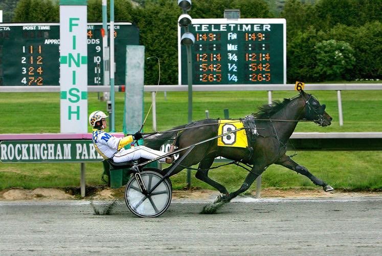 graybrigade's tweet photo. #OnThisDay 10 years ago in 2016, #Rockingham Park closed permanently in Salem, NH USA. The track hosted both thoroughbreds & #harnessracing in over 110 years of operations. Live racing ended at “The Rock” in 2009. #HorseRacing
📸: TDN, Boston Globe, Derry News, Boston Library https://t.co/U4eIj5xNfF