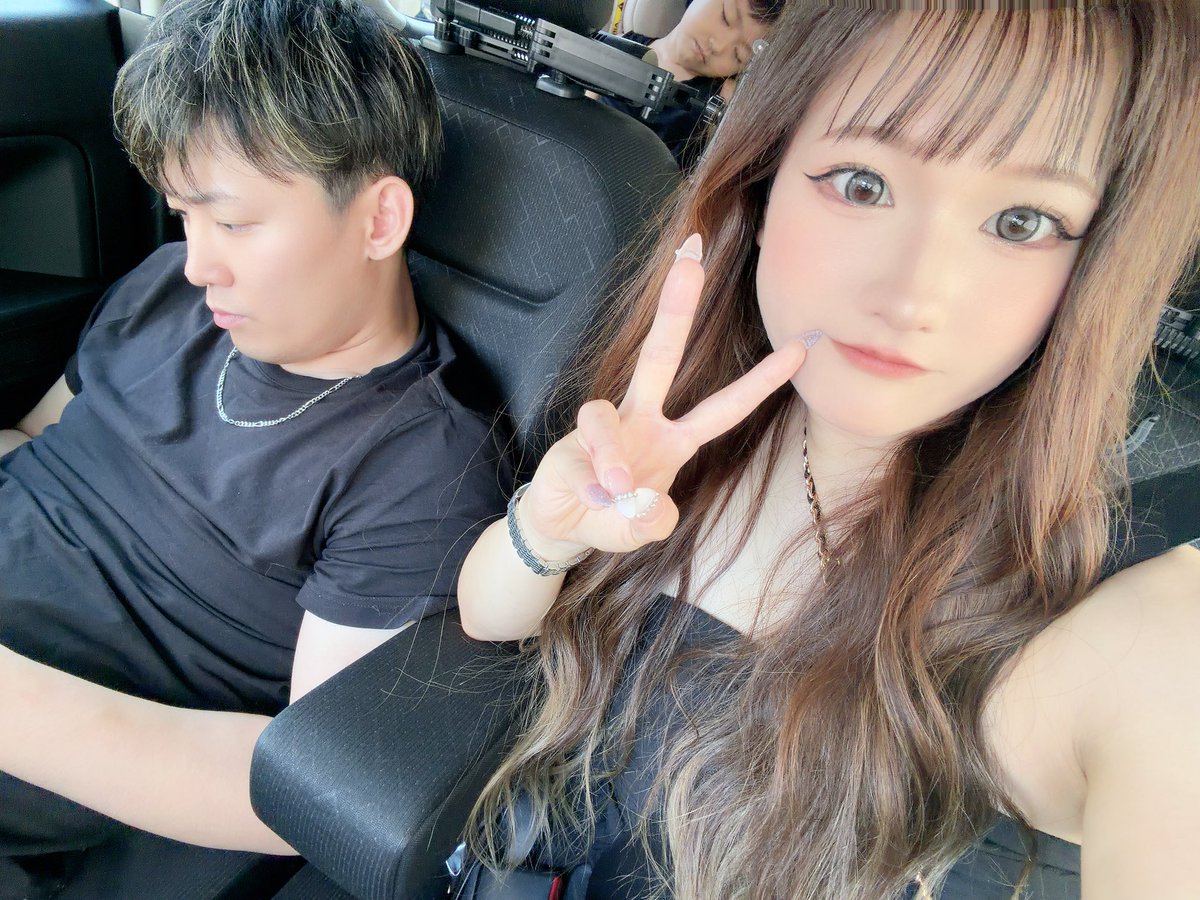 KamiMaya9's tweet photo. 👦🏻👩🏻💗 https://t.co/40uKlMDrp2