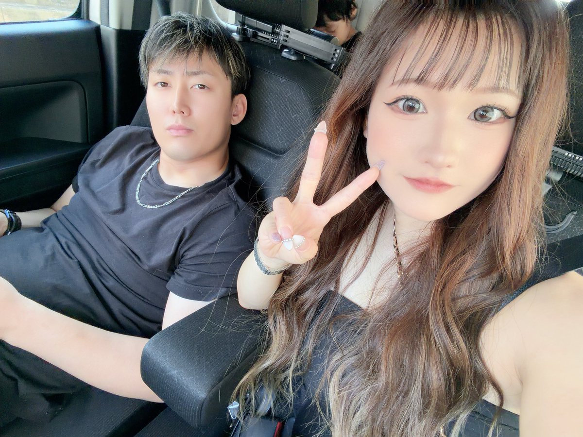 KamiMaya9's tweet photo. 👦🏻👩🏻💗 https://t.co/40uKlMDrp2